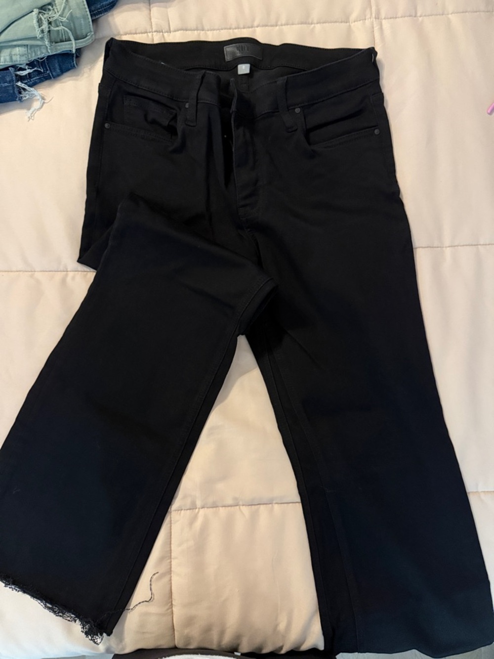 Kut from the Kloth Kelsey Black Cropped Ankle Pants